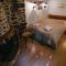 Eudora Full Guest House