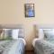 Golden Palms Guest House & Cafe