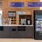 Holiday Inn Express Shanghai Tangzhen by IHG - 20 mins to PVG Airport and Disney land