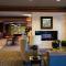 Wyndham Moline on John Deere Commons - مولين