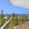 Pacific Regis Beachfront Holiday Apartments - Gold Coast