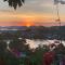 Purple Homestay Hillside