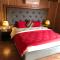 Sharah Luxury Camp