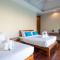 Layantara Resort, Phuket - Layan pláž