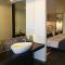 S& Hotel