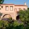 Sarris House Foto: Sarris House