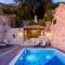 Foto: Mihanici Villa Sleeps 4 Pool 27/29