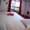 Casa de Viajeros AC room 2nd flr 150mbps spacious 5 minutes to the beach