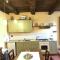 Splendid Cottage in Vergemoli with Barbecue and Garden