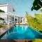Island Home Seaside Villa