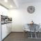 Beachfront modern and spacious apartment