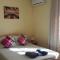 Twins Apartments Flic en Flac Beach