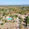 Gîte le MAGNAN, 50 m2, charme, nature, terrasse, piscine chauffée, sud Ardèche