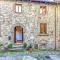 Stunning Home In Gioviano -lu- With 2 Bedrooms