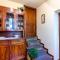 Lovely Apartment In Gioviano -lu- With Kitchen