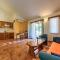 Apartments & Rooms Ruzmarin