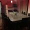 Cozy 4 Bedroom Home Accommodates 10 in Niagara USA