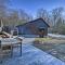 Grand Log Cabin with Hot Tub - 4 Miles to Whiteface! - Уилмингтон