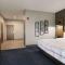 La Quinta Inn & Suites by Wyndham College Station North