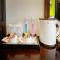 E-Outfitting Vang Thong Hotel