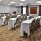 Holiday Inn Express Hotel & Suites Lafayette by IHG