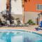 Holiday Inn Express Las Vegas Stadium Area, an IHG Hotel - Las Vegas