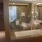 GreenTree Eastern Shaoxing Keqiao Jindizizaicheng Hotel