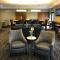 Holiday Inn Express Hotel & Suites St. Paul - Woodbury, an IHG Hotel