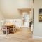 Garrykennedy Harbour View Apartment