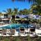 Bali Hai Beachfront Resort and Spa - هولمز بيتش