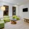 Holiday Inn Express & Suites Ft. Washington - Philadelphia by IHG
