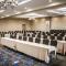 Holiday Inn Express & Suites - Albany Airport - Wolf Road by IHG