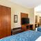 Comfort Inn & Suites Pine Bluff