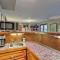 Charming Hideaway with Patio 3 Mi to Kansas State!