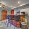Charming Hideaway with Patio 3 Mi to Kansas State! - مانهاتن
