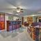 Charming Hideaway with Patio 3 Mi to Kansas State!