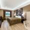 Super 8 by Wyndham Kingwood Houston North