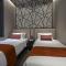 Hotel Boss