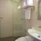 Court Meridian Hotel & Suites