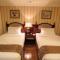 Villa Caceres Hotel