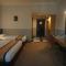 Tyng Garden Hotel
