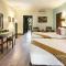 Lanna Dusita Riverside Boutique Resort