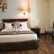 Pars International Hotel