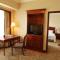 Holiday Inn Shanghai Nanjing Road by IHG