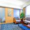 WAIFIDEN Hotel -Former Tokai Hotel - Xiaobei Metro Station - During the Canton Fair, there will be shuttle buses for transportation back and forth