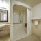 Monte Carlo Inn & Suites Downtown Markham