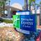 Holiday Inn Express Hotel & Suites San Diego-Escondido, an IHG Hotel