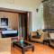 StayVista at Firefly Homestay with Pvt Pool & Terrace Access