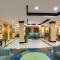 Holiday Inn Express Tower Center New Brunswick, an IHG Hotel - Ист-Брунсвик