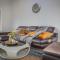 Sea Front Cottage - 乌伊格
